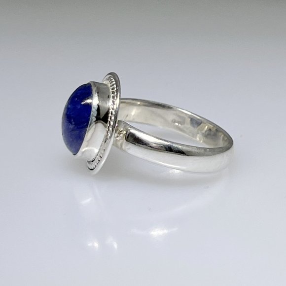 Sterling Silver with natural Tanzanite cabochon ring, lovely color, size: 8.75 - Picture 2 of 5